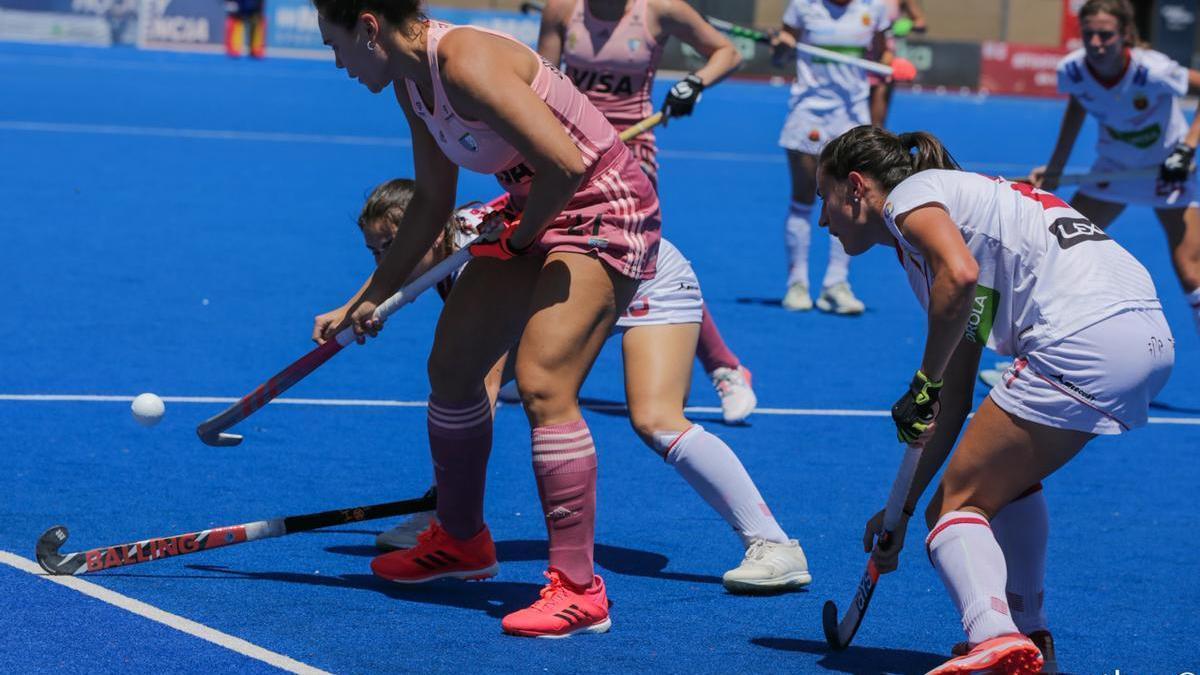 Partido de la selección femenina en València