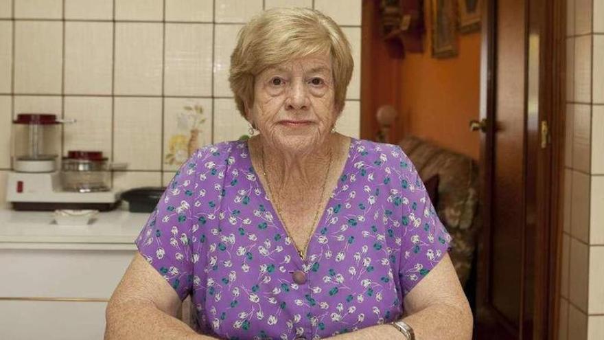 Anita Sirgo, en su casa de Lada.