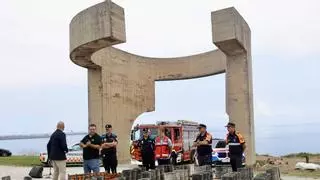 Últimos retoques para la Noche de los Fuegos en Gijón: más de 1.600 kilos de pólvora, 20.000 explosiones y una traca "espectacular"