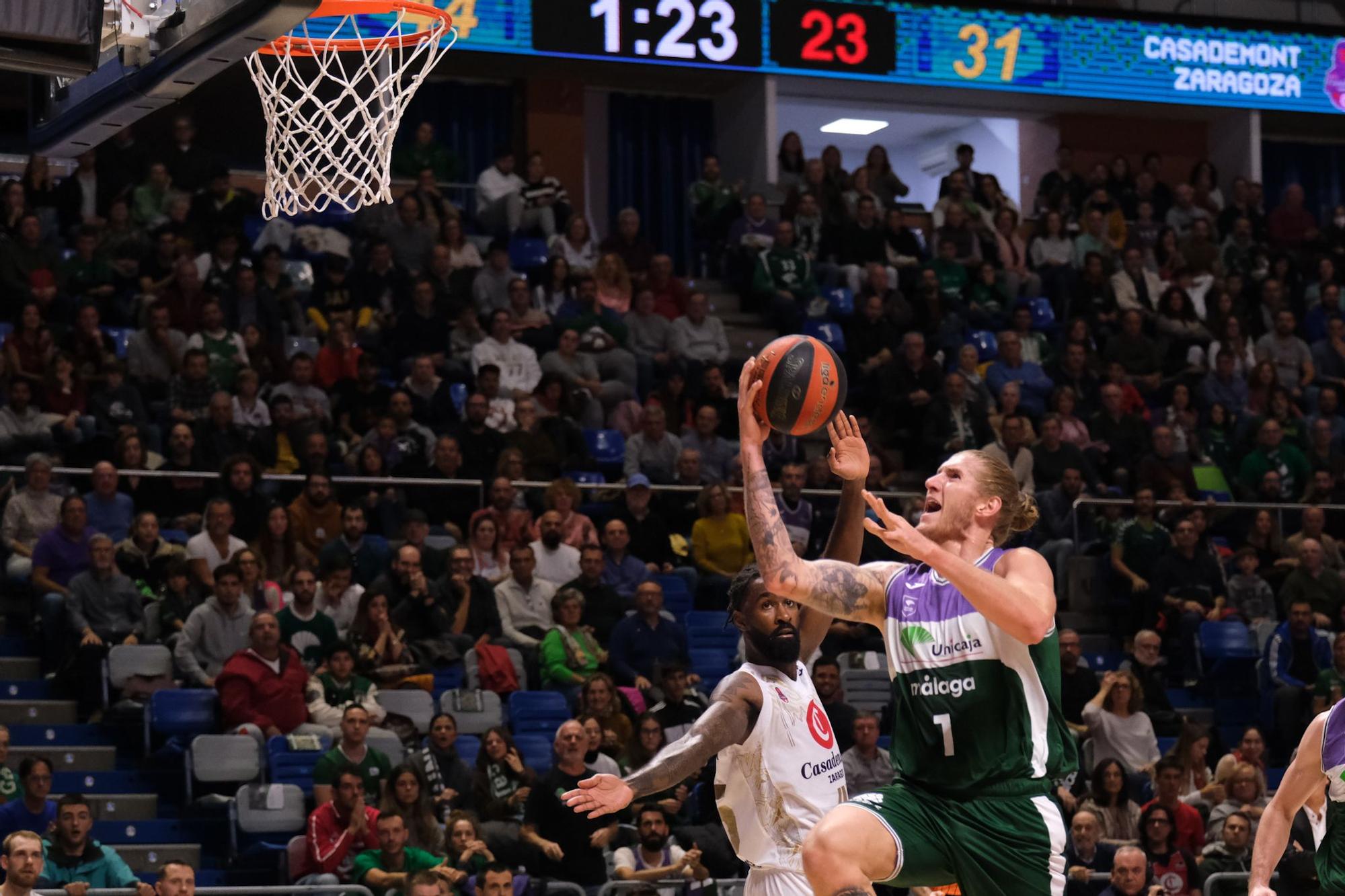 El Unicaja - Casademont Zaragoza de la Liga Endesa, en imágenes