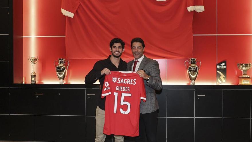 ¡Oficial! Gonçalo Guedes regresa al Benfica