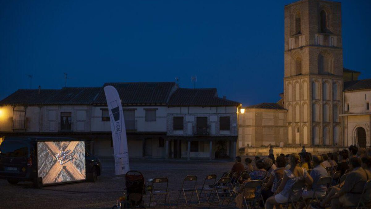 Una de las experiencias de Videoarte En Movimiento (VEM).