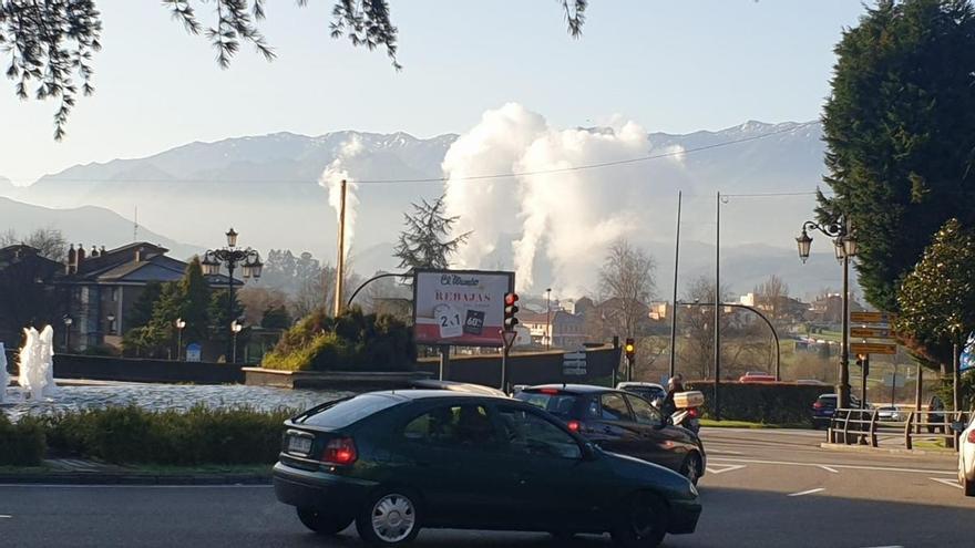 El anticiclón y la entrada de polvo del Sahara eleva el nivel de alerta por contaminación en Oviedo y Gijón