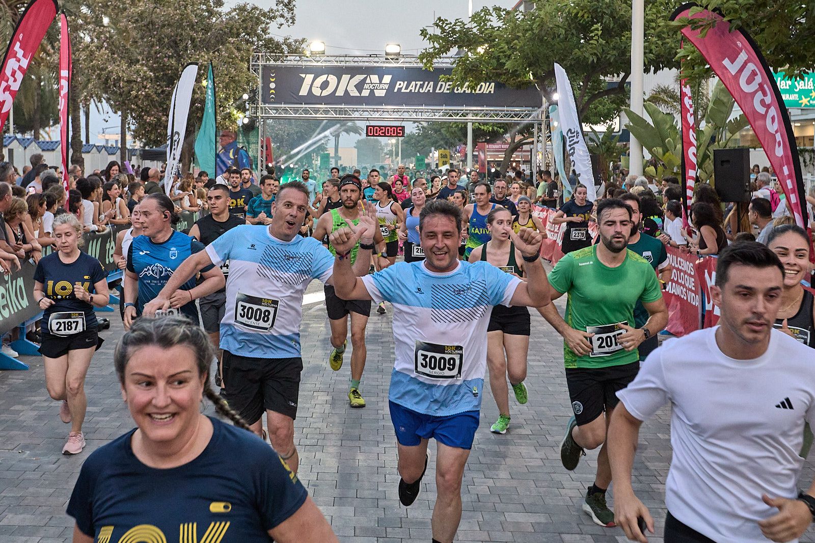 Más de 3.400 participantes en el 10K Nocturn Platja de Gandia-Memorial Toni Herreros