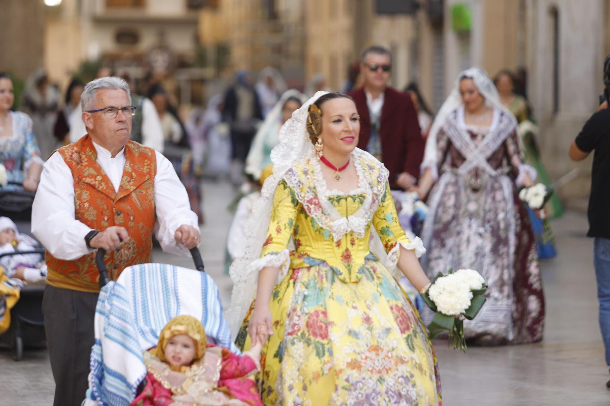 Búscate en el segundo día de la Ofrenda en la calle San Vicente hasta las 17 horas