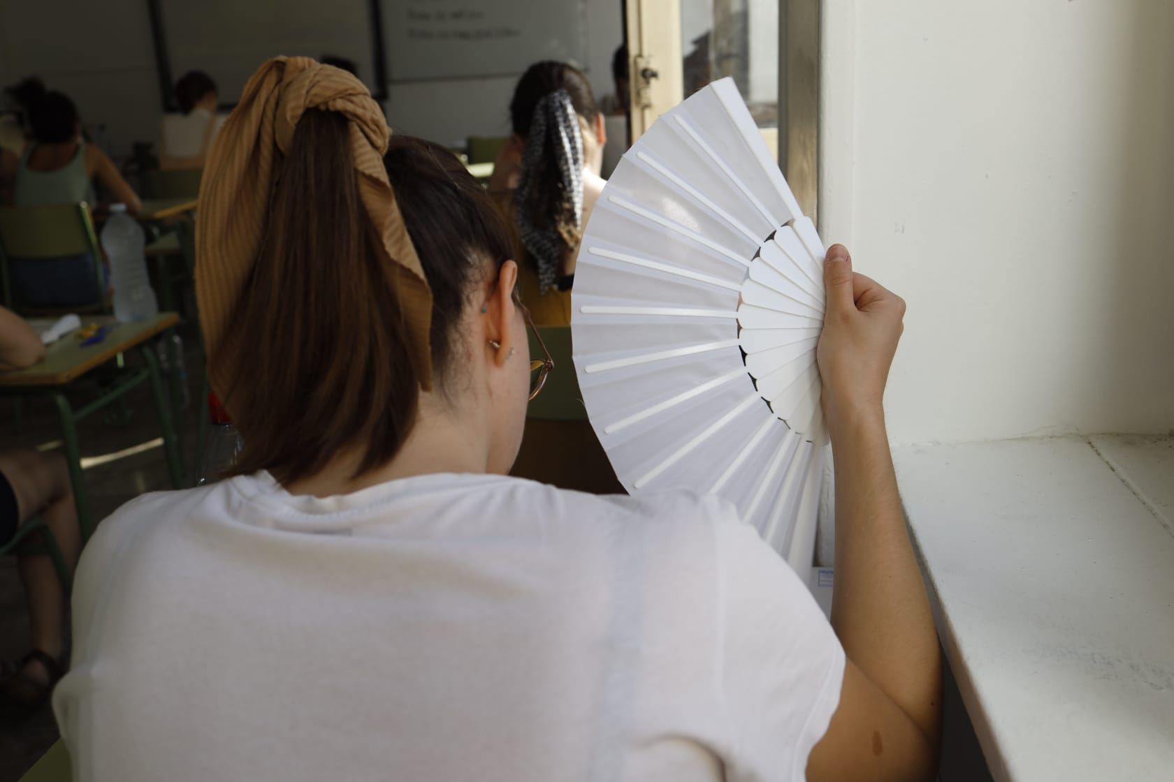 FOTOGALERÍA | Unas 11.000 personas opositan a docentes este sábado en Aragón