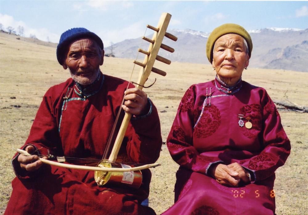 Mongolia - Urtiin duu, cantos largos tradicionales de los mongoles.