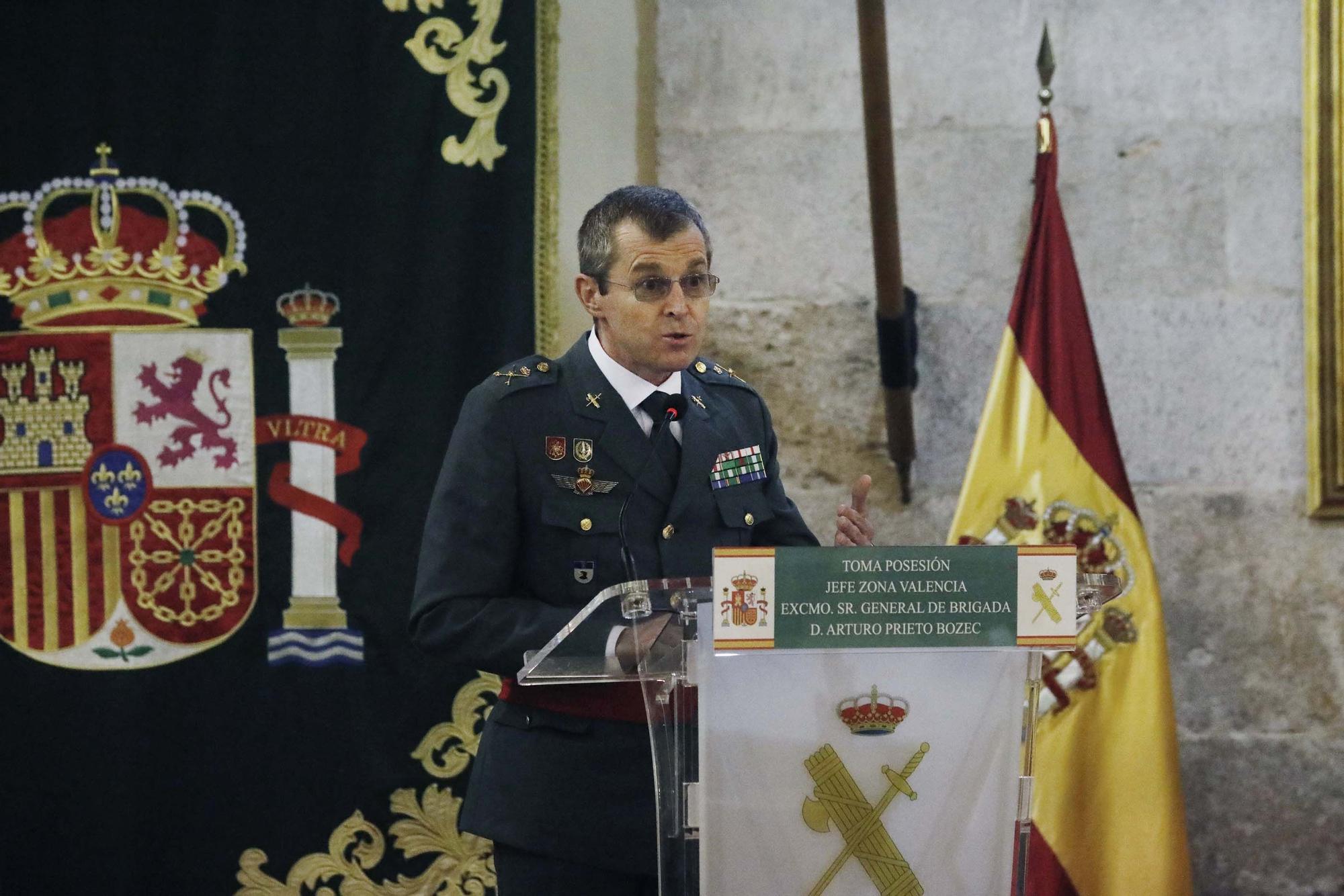 Toma posesión del nuevo General de la Guardia Civil Arturo Prieto