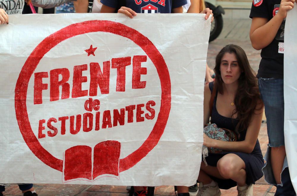 Manifestación contra la reválida en Málaga