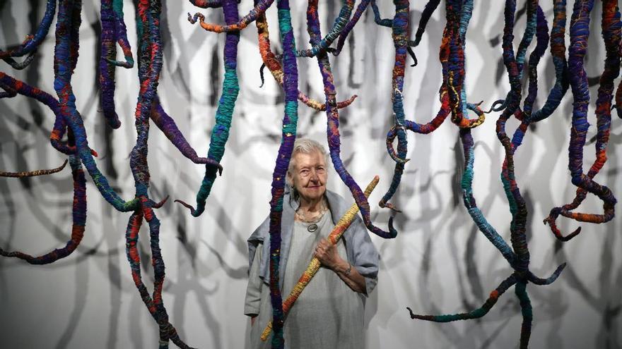 Sheila Hicks: el mundo es una madeja en la que vivimos todos