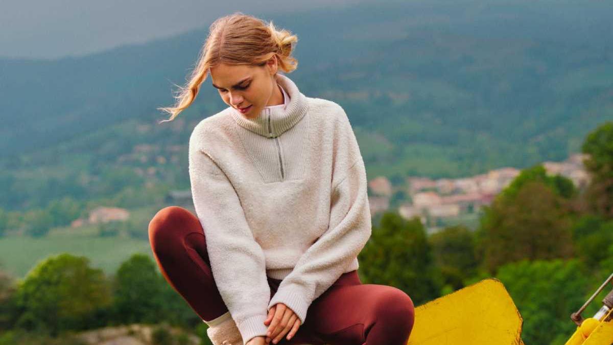 7 sudaderas de Oysho para llevar los días más fríos: muy ponibles, comodísimas y calentitas