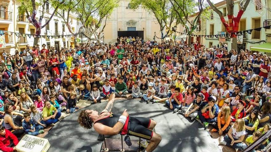 Nueva cita con el &#039;Bagatge&#039;, festival de teatro de calle en Betxí