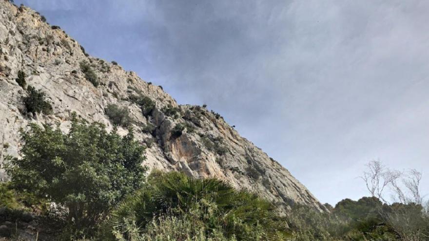 Fallece una joven de 22 años tras caer de unos 30 metros cuando escalaba en El Chorro
