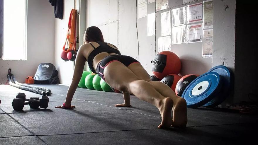 La fórmula mágica para adelgazar sin ir al gimnasio y con un único ejercicio durante diez minutos al día