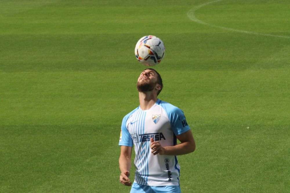 El Málaga CF presenta a sus 15 fichajes