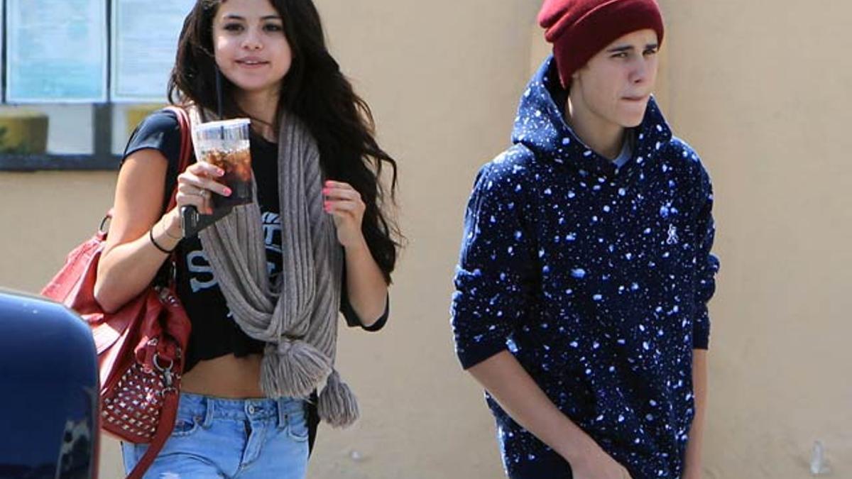 Justin Bieber NO se casa son Selena Gomez