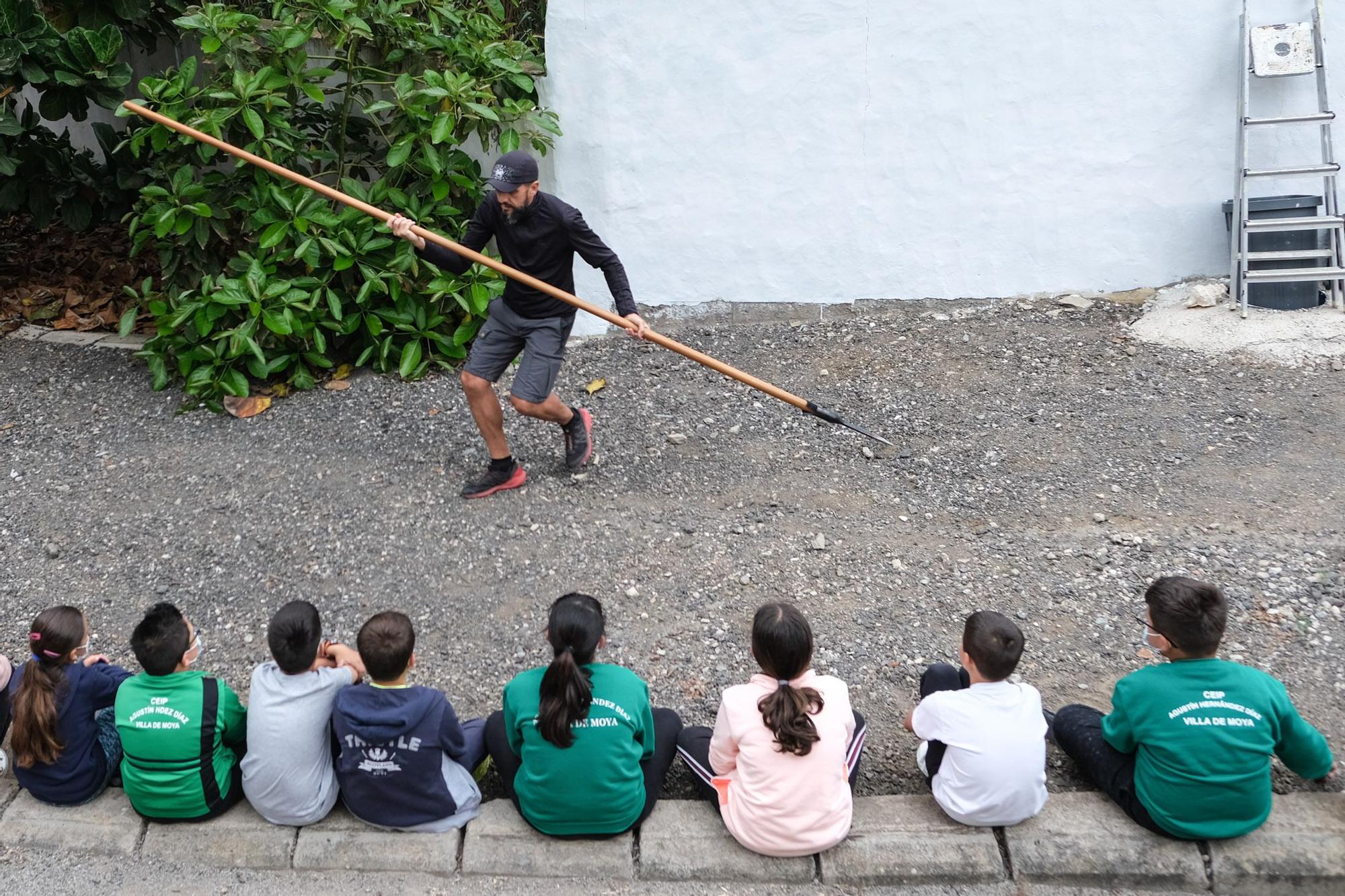 Recreación pueblo canario en el colegio de Moya