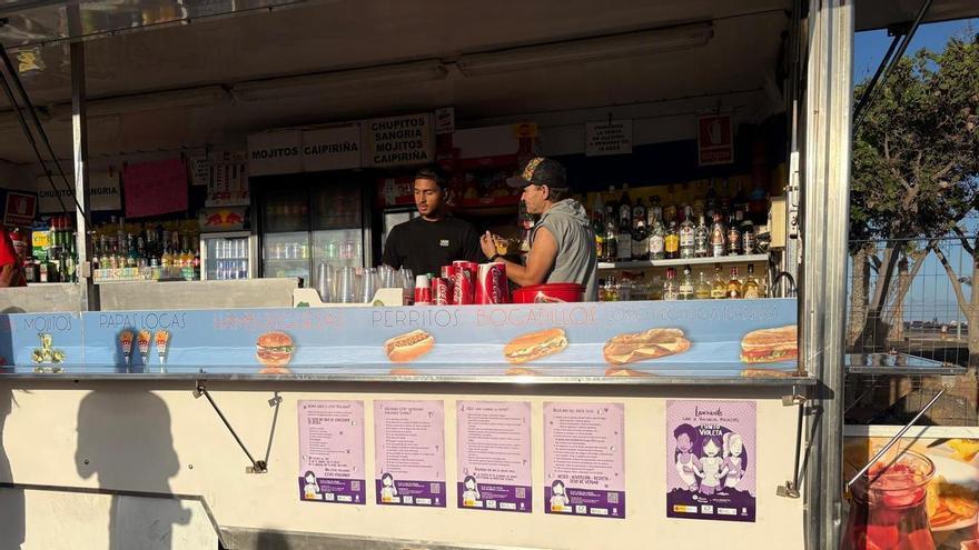Los ventorrillos de San Ginés reciben formación para detectar y actuar ante agresiones sexuales