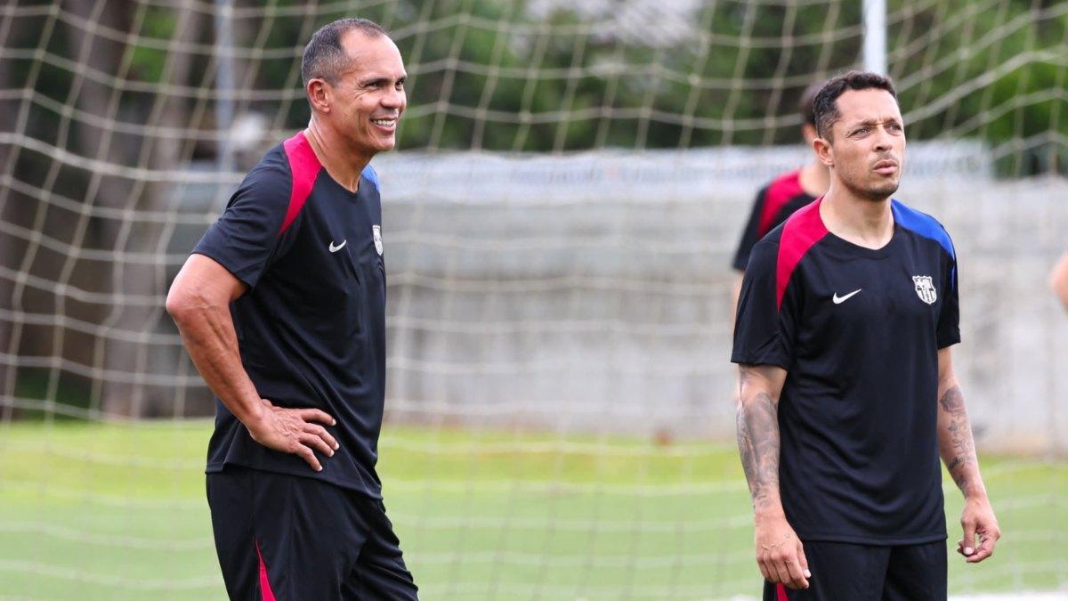 Giovanni Silva y Adirano Correia con los Legends en Curitiba