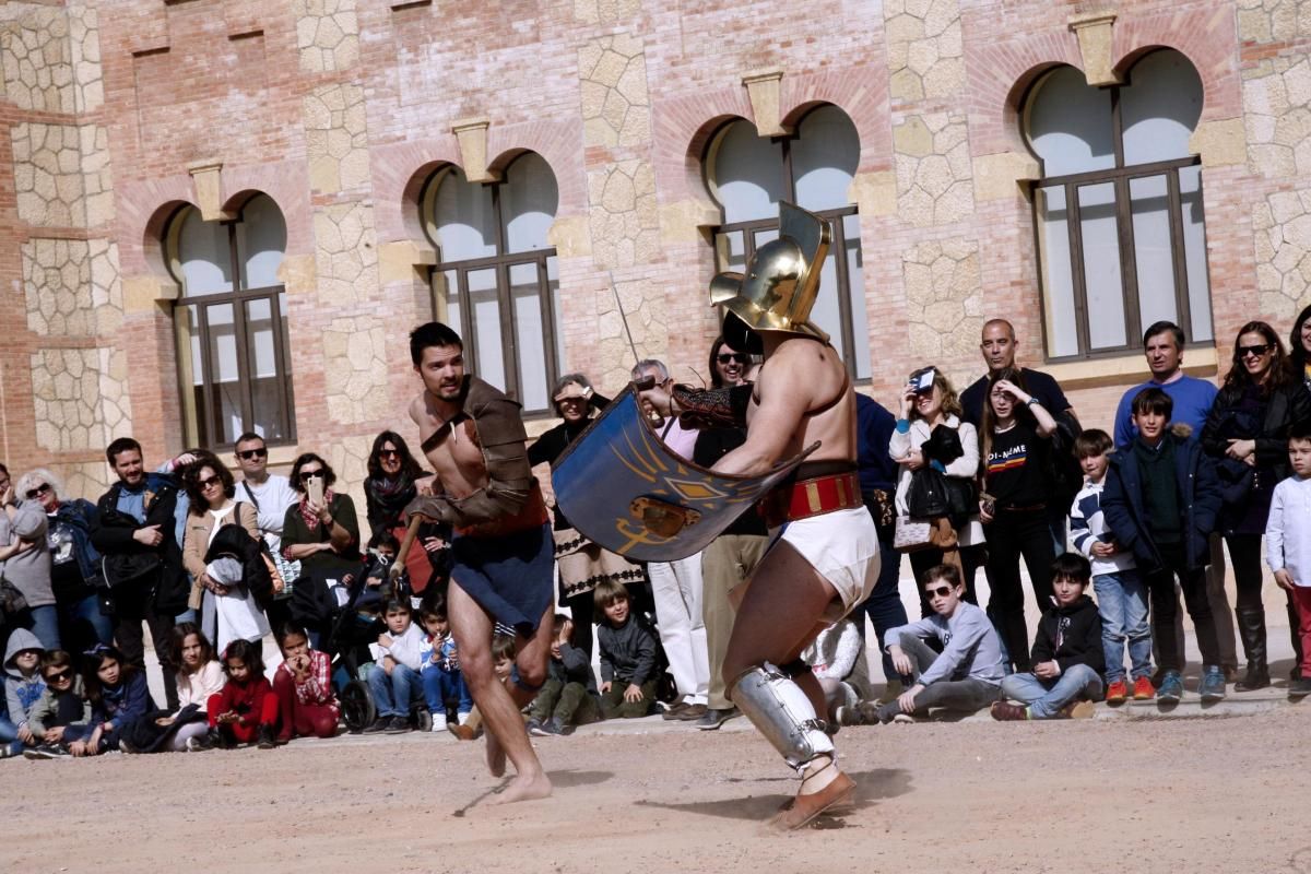 Los gladiadores romanos llegan al Rectorado de la mano de las Kalendas