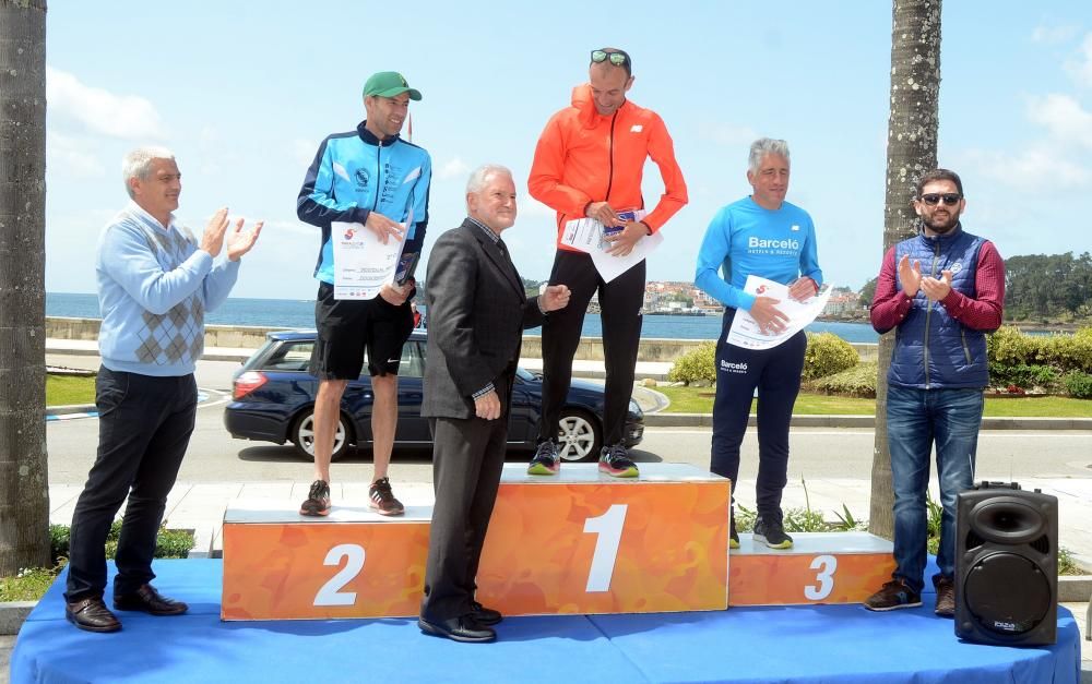 El Triatlón Motorbike Galaico Pontevedra se lleva el bronce en la categoría escolar femenina.