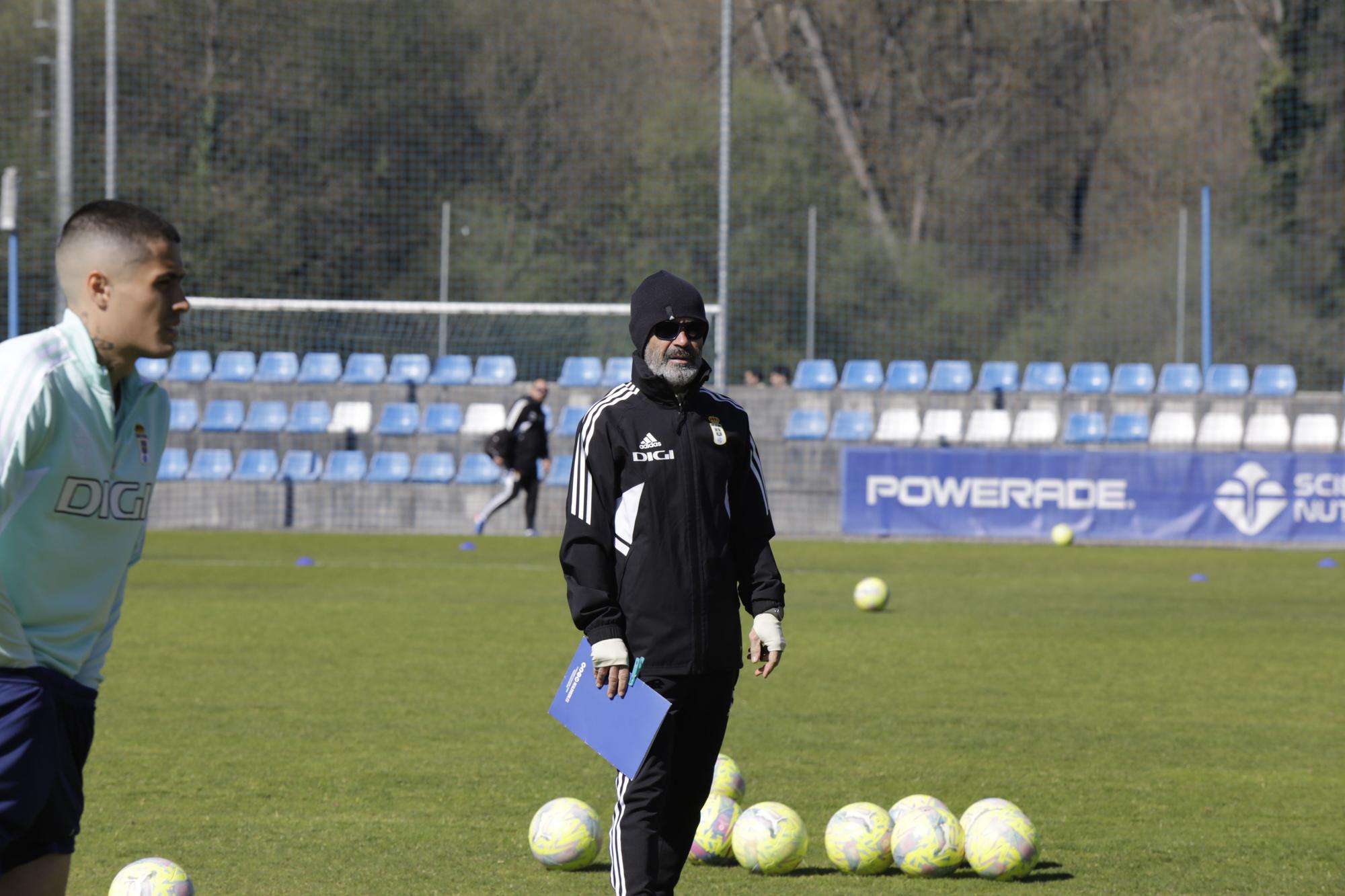 EN IMÁGENES: el entrenamiento del Oviedo