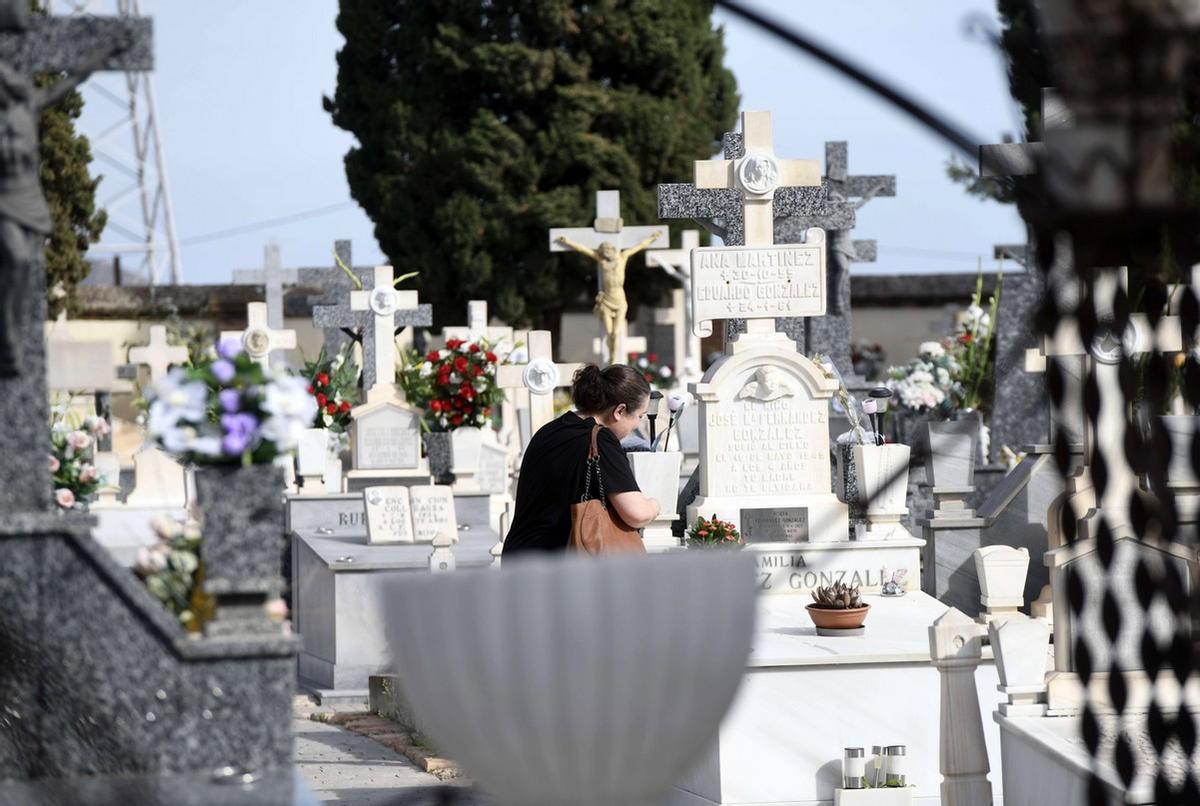 Así fue el Día de Todos los Santos en el cementerio de Nuestro Padre Jesús en Murcia
