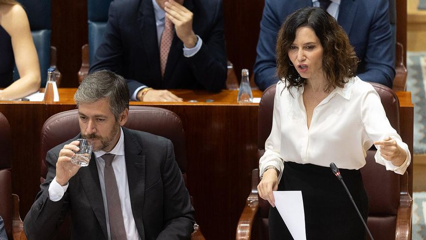 Ayuso: "Si la asamblea de facultad flotante creyera que Israel es genocida no habrían aparecido por ahí ni locos"