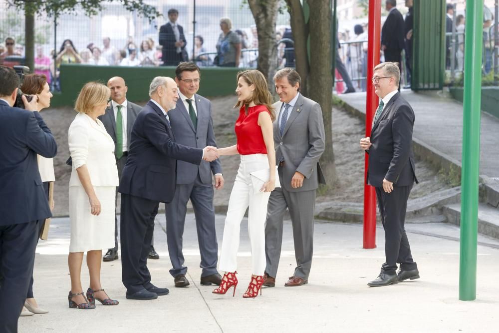 Visita de la Reina Letizia al colegio Quirinal