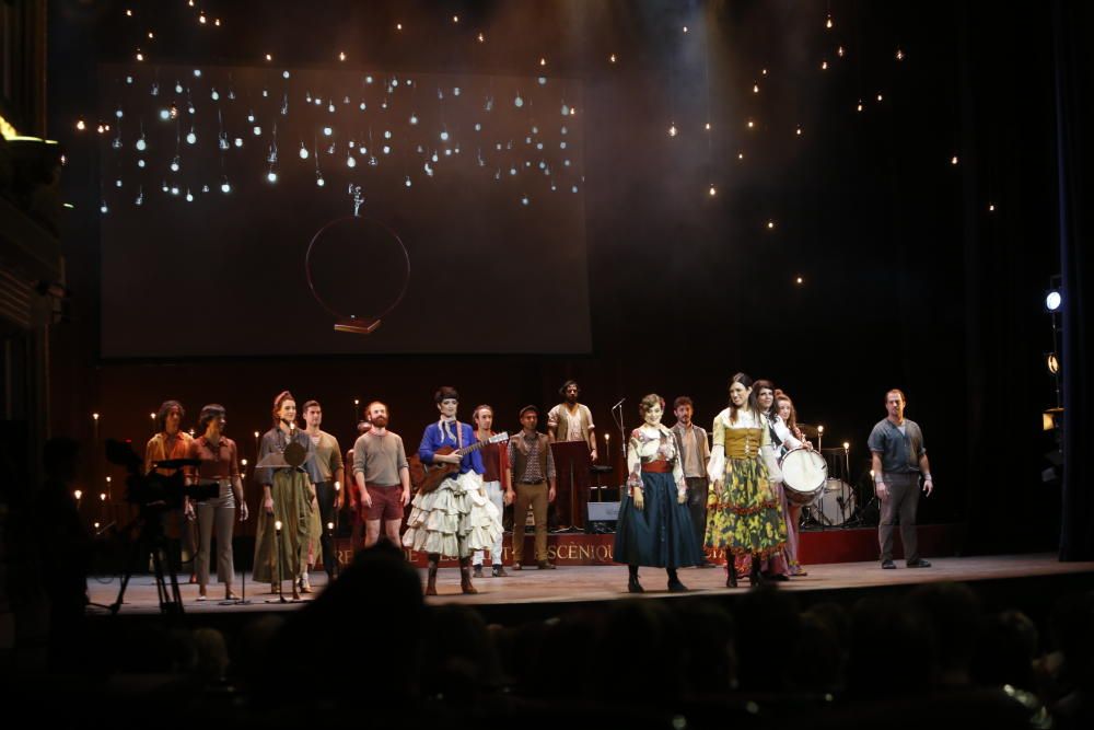 Las Artes Escénicas premian la danza de Sol Picó y Gustavo Ramírez y el circo de Escobedo