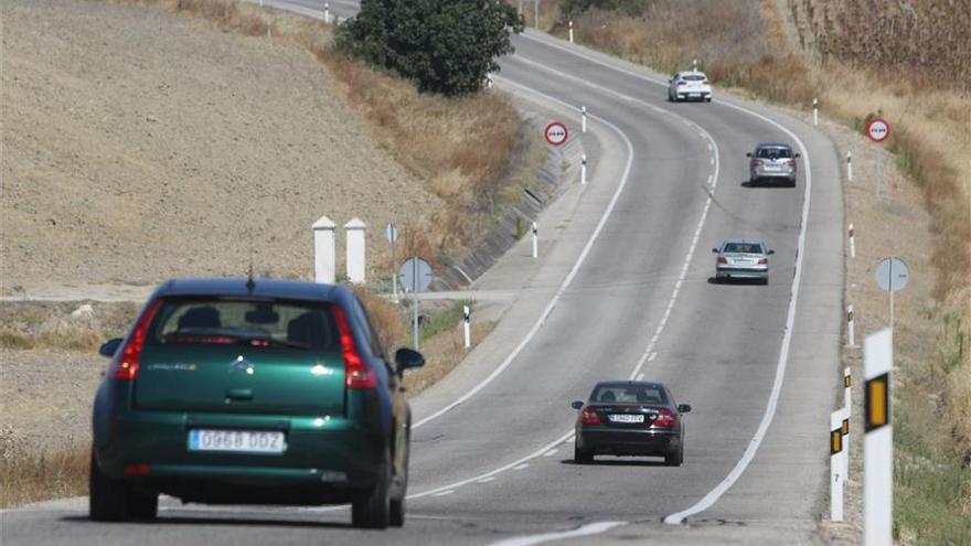 El PP pregunta al PSOE &quot;si se compromete a apoyar los PGE si en ellos aparece la N-432&quot;