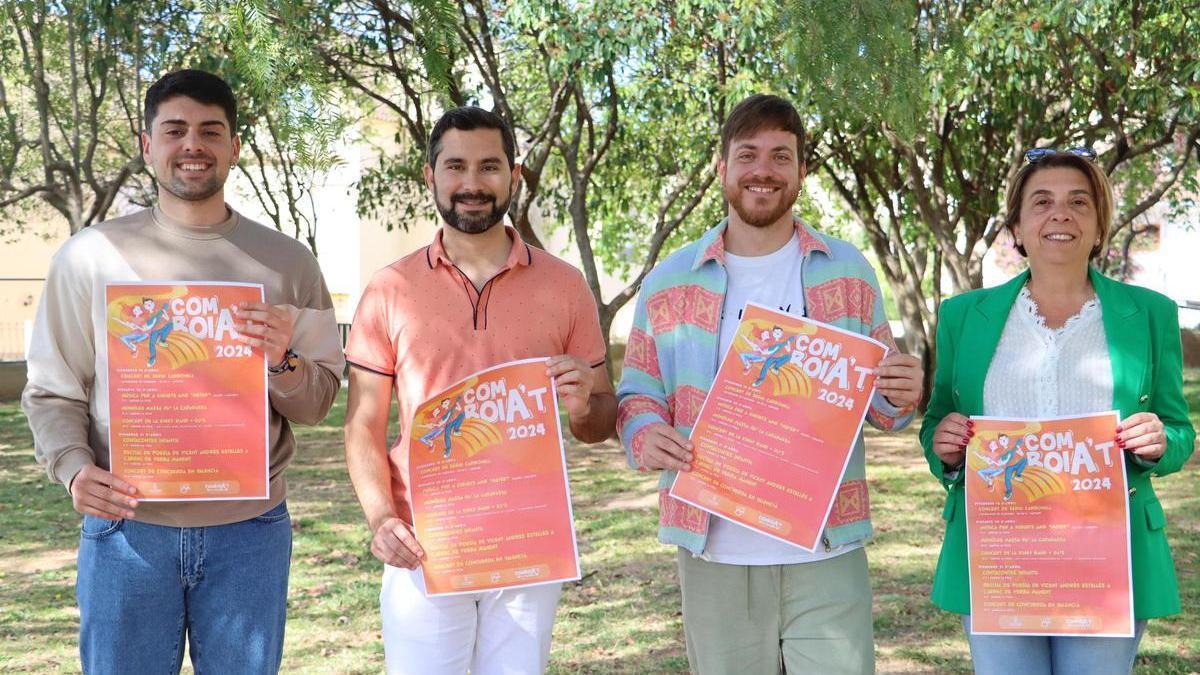 El alcalde, junto a los concejales de Cultura, Juventud e Infancia presentaron el cartel.