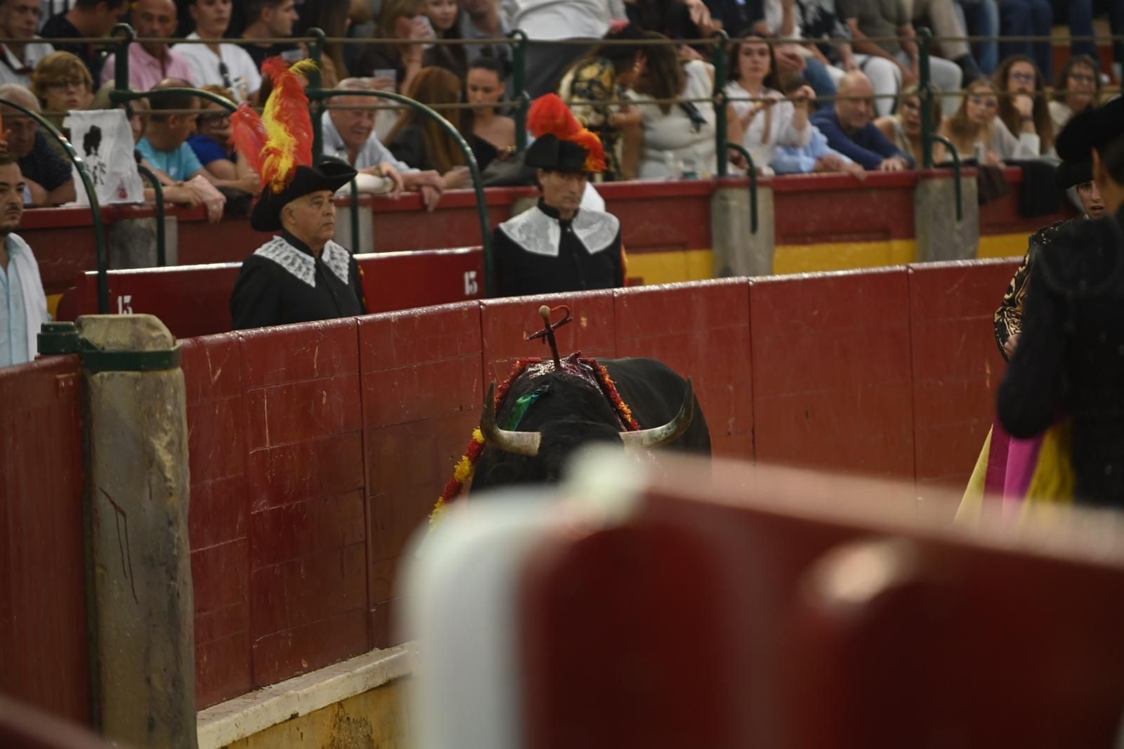 En imágenes | Primera novillada de la Feria taurina del Pilar en Zaragoza