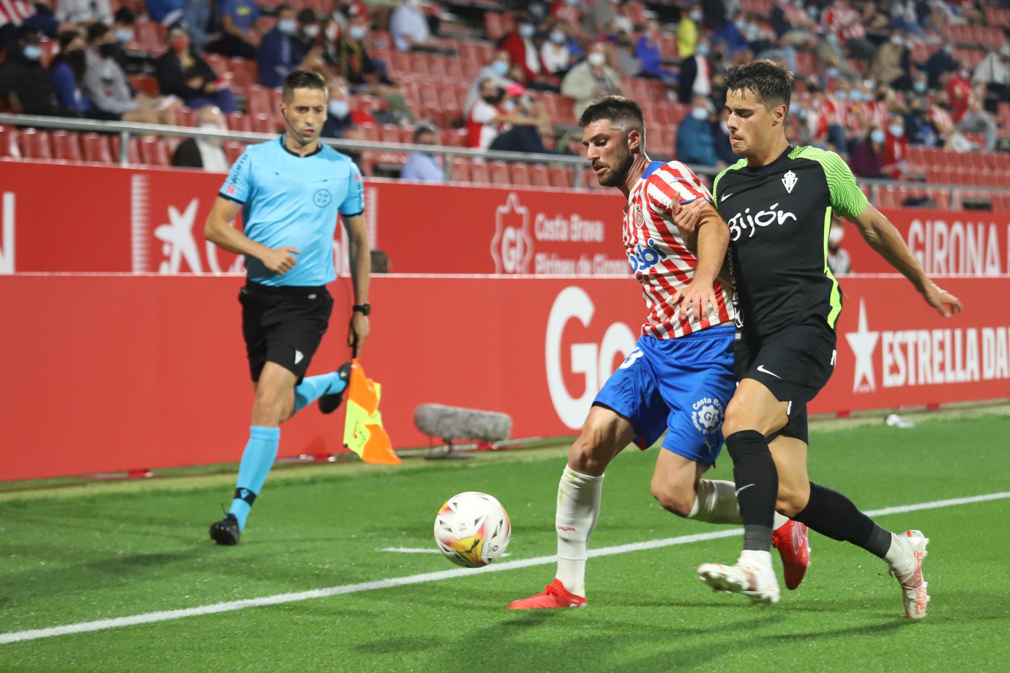 Las imágenes del partido entre el Girona y el Sporting (1-2)