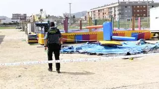 El feriante declara que la atracción donde murió una niña en Alquerías pasó la inspección técnica