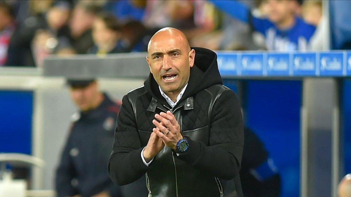 Abelardo, que no seguirá en el Alavés, gusta en el Betis