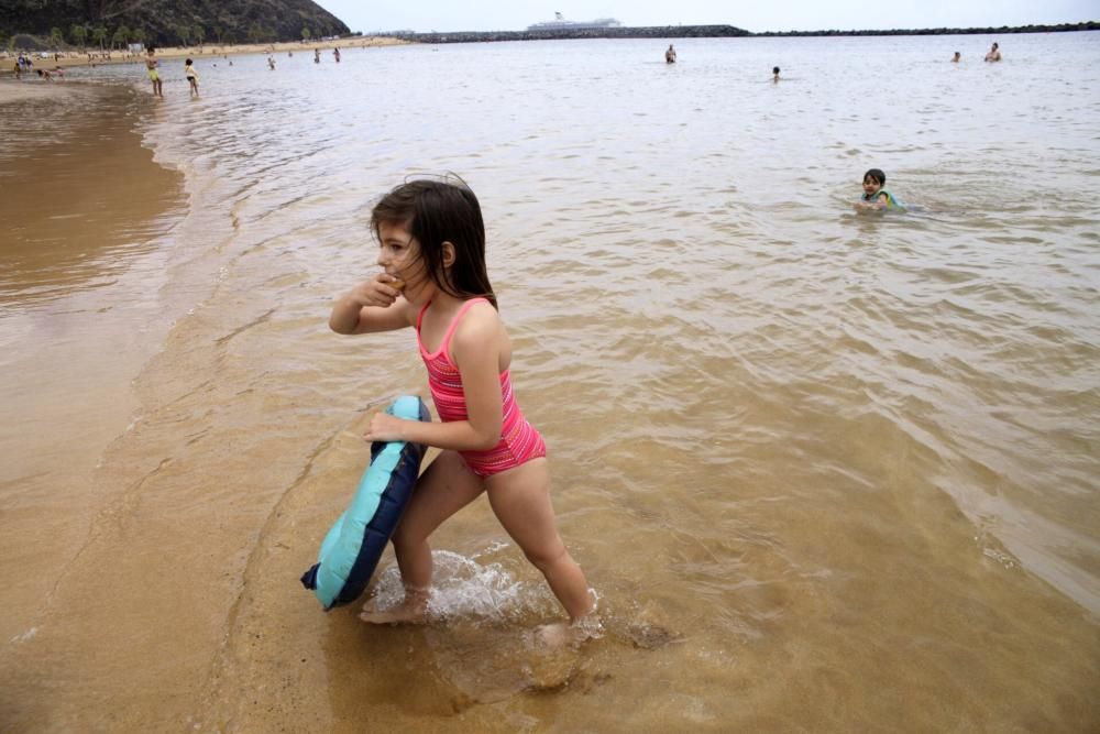 Primer domingo de Las Teresitas de la desescalada