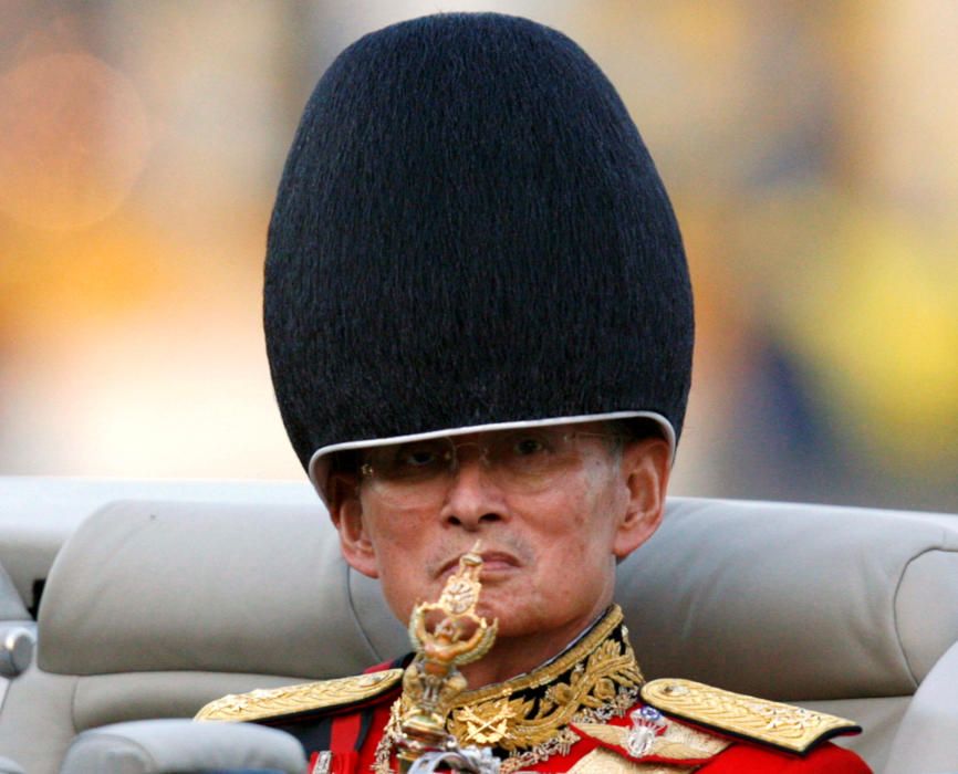 Muere Bhumibol Adulyadej, rey de Tailandia.