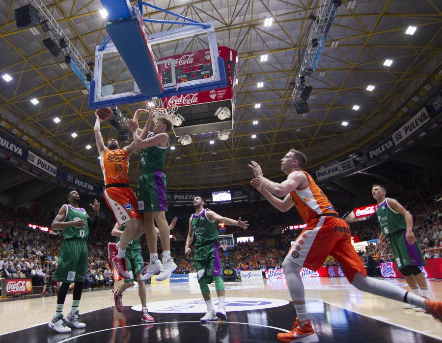 Los de Plaza se ven superados por un Valencia Basket muy efectivo en los minutos finales