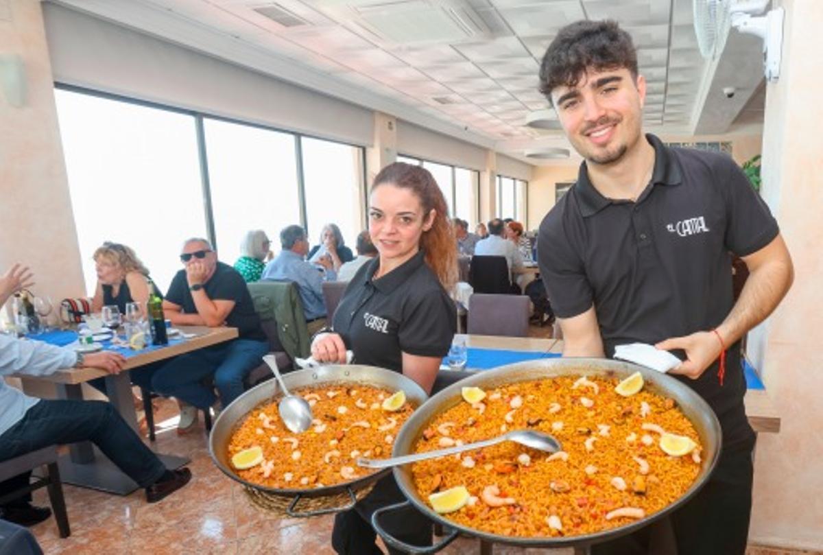 Dos de las especialidades más representativas del restaurante: fideuà y arroz señoret.