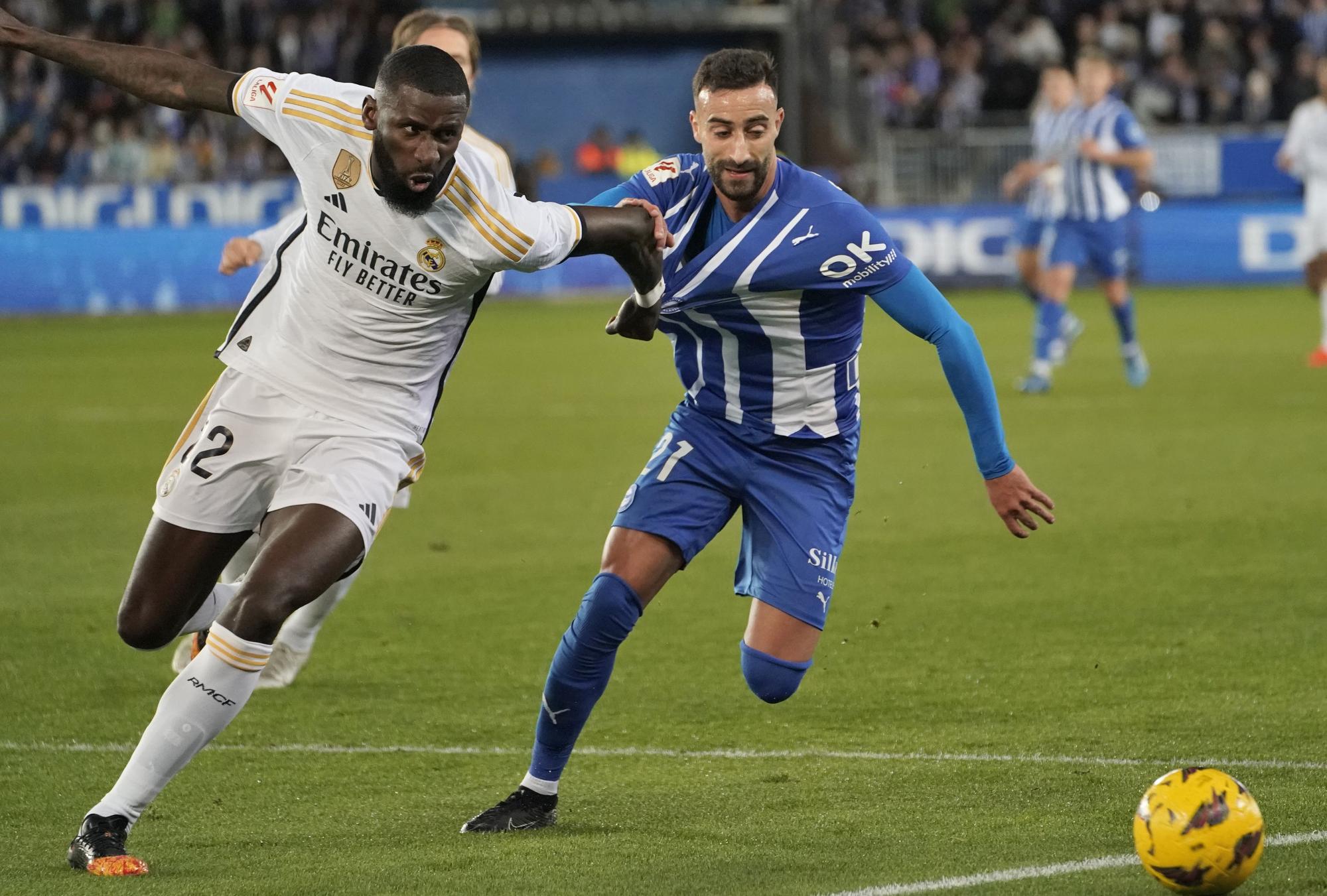 Así está la clasificación de LaLiga después del Alavés - Real Madrid