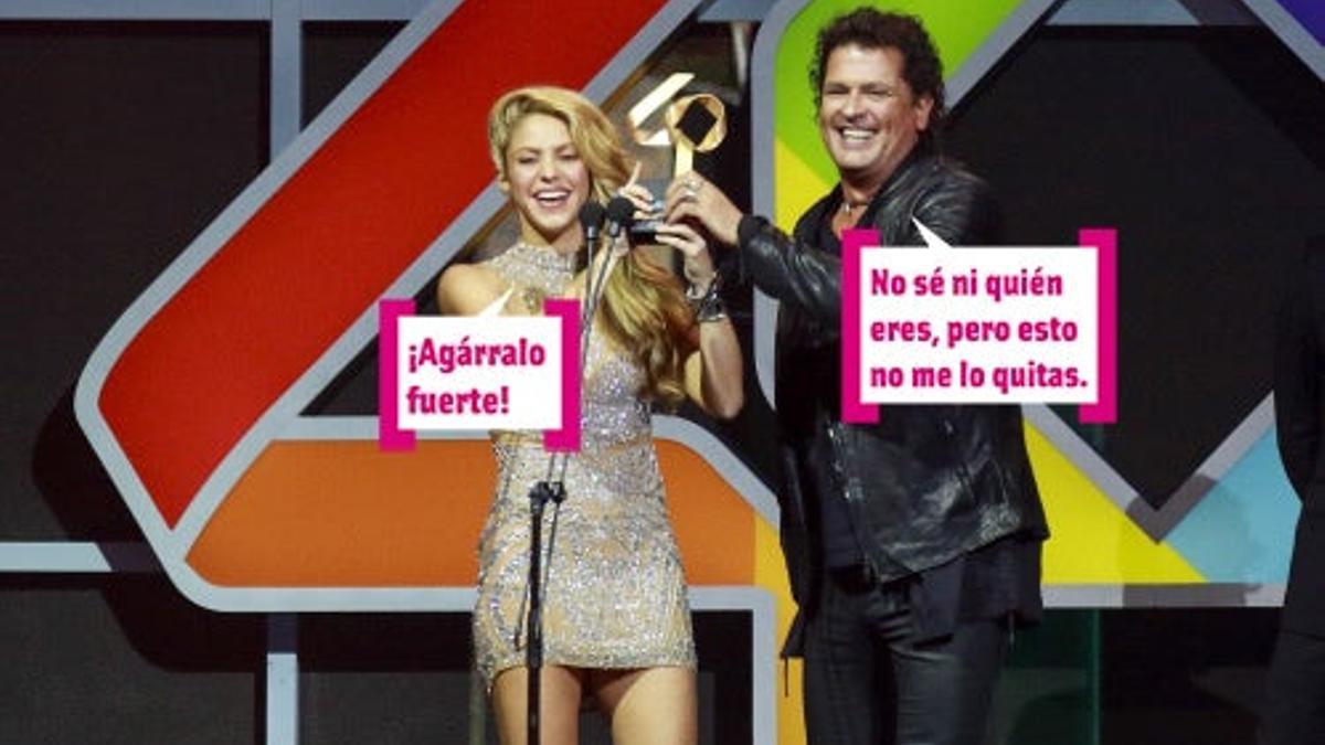 Shakira y Carlos Vives con el premio de los 40 principales