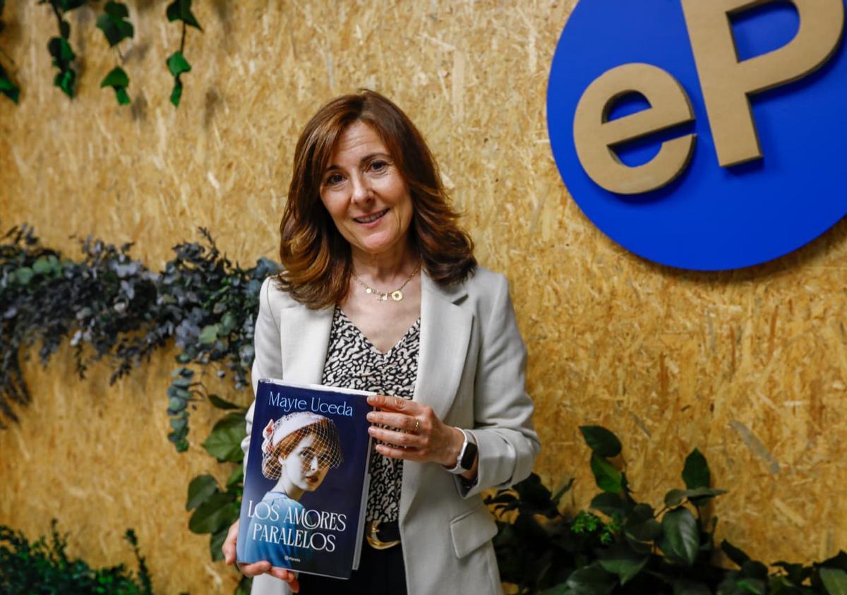Mayte Uceda presentó en Zaragoza 'Los amores paralelos'