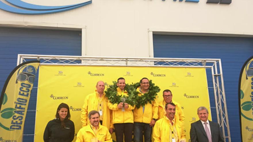 El equipo canario, ganador del rally Desafío Eco.