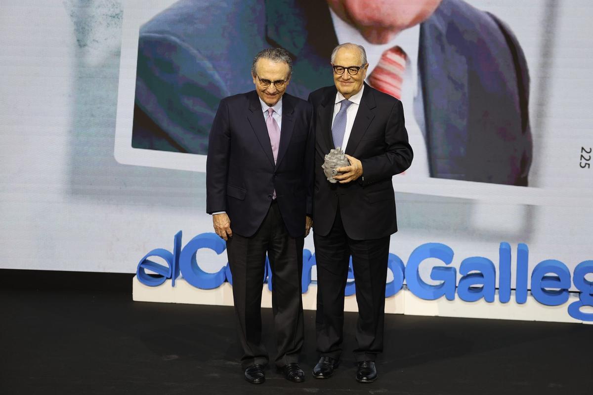 Emilio Pérez Nieto es el primero en ser galardonado