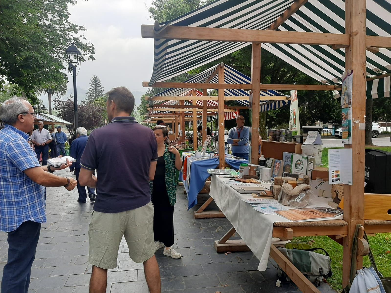 La Feria de la Salud de Grado, en imágenes