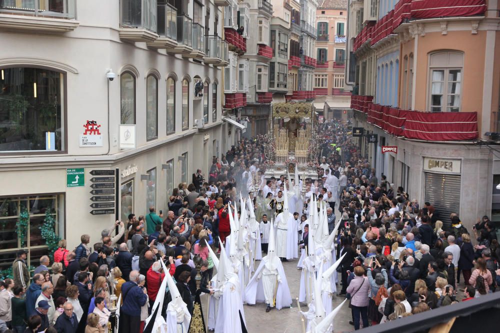 Las imágenes del Resucitado, la procesión del Domingo de Resurrección que pone punto final a la Semana Santa de Málaga