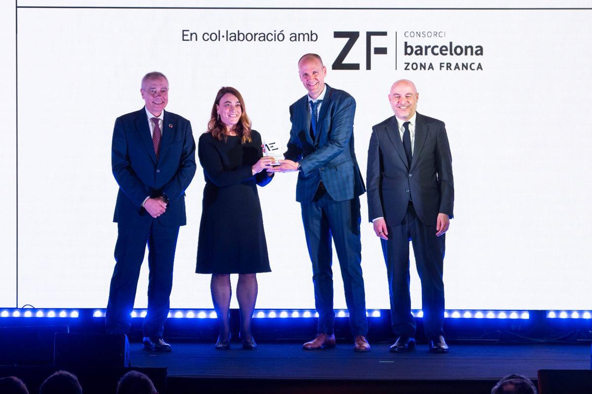 Rob Surgical recibe el premio a mejor Empresa de Industria 4.0 en los Premios Empresa del Año 2025
