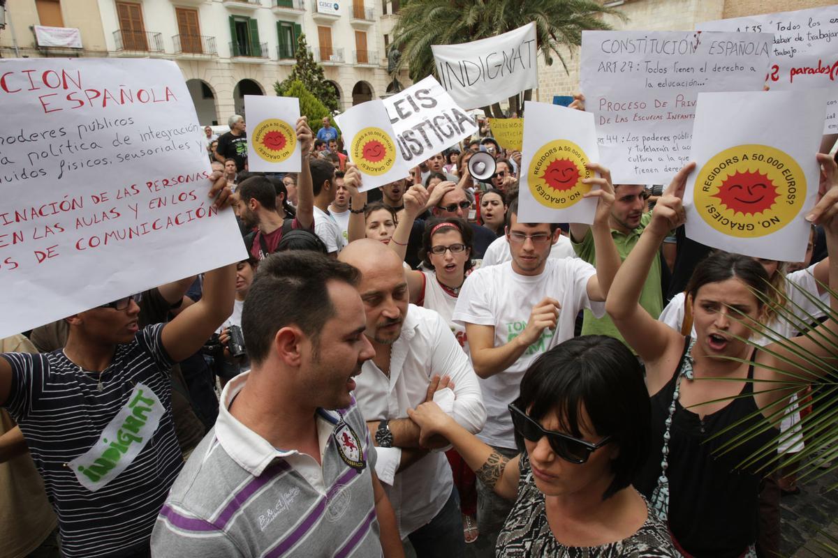 Protesta el día del pleno de investidura del ayuntamiento.