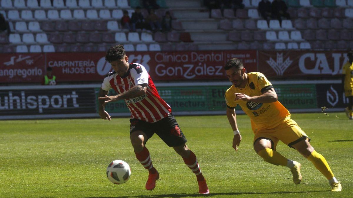 Manu Viana, en un momento del partido